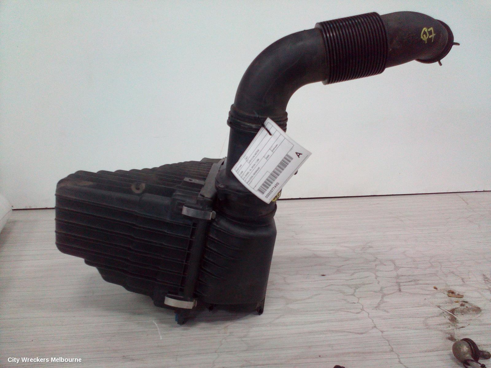 AUDI Q7 AIR CLEANER/BOX, AIR CLEANER, 3.0, DIESEL, 09/2006 - 08/2015