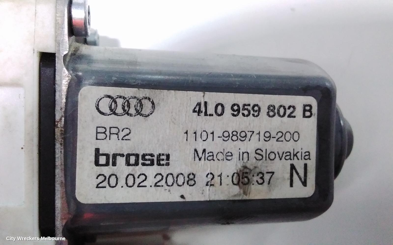 AUDI Q7 RIGHT REAR WND REG/MOTOR, 4L, 09/2006 - 08/2015