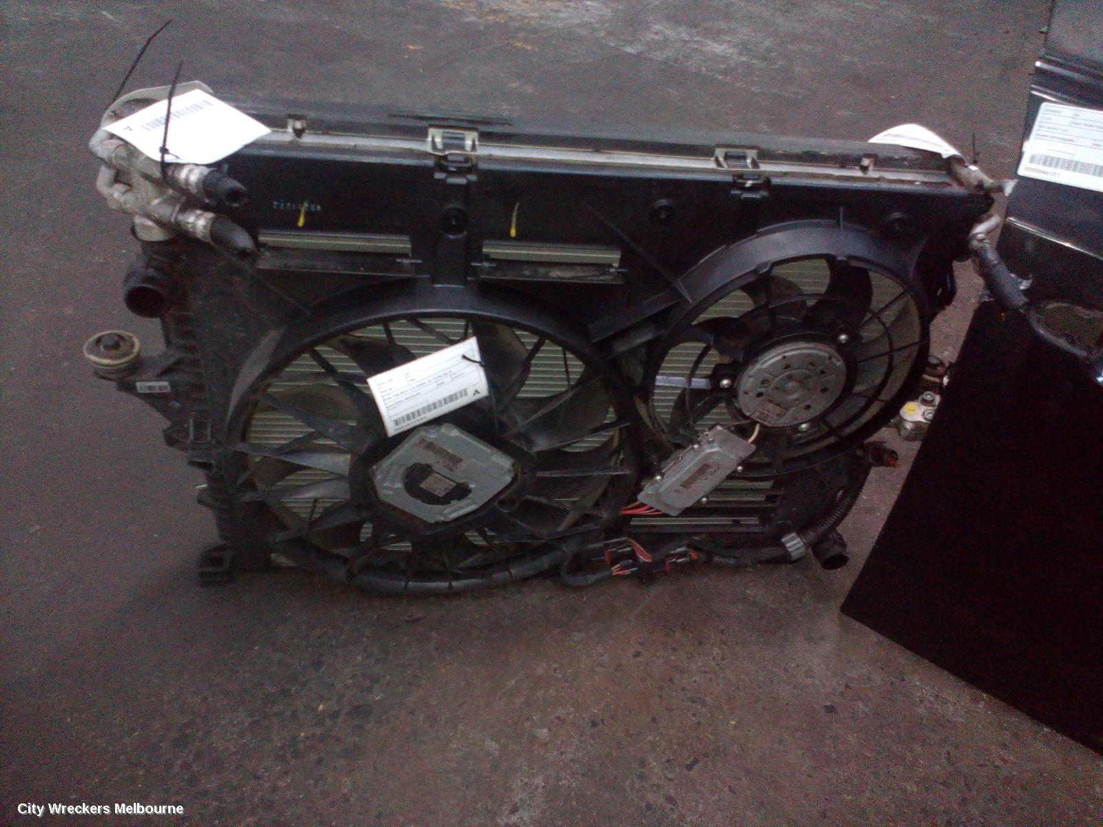 AUDI Q7 RADIATOR, AUTO, 4L, 09/2006 - 08/2015