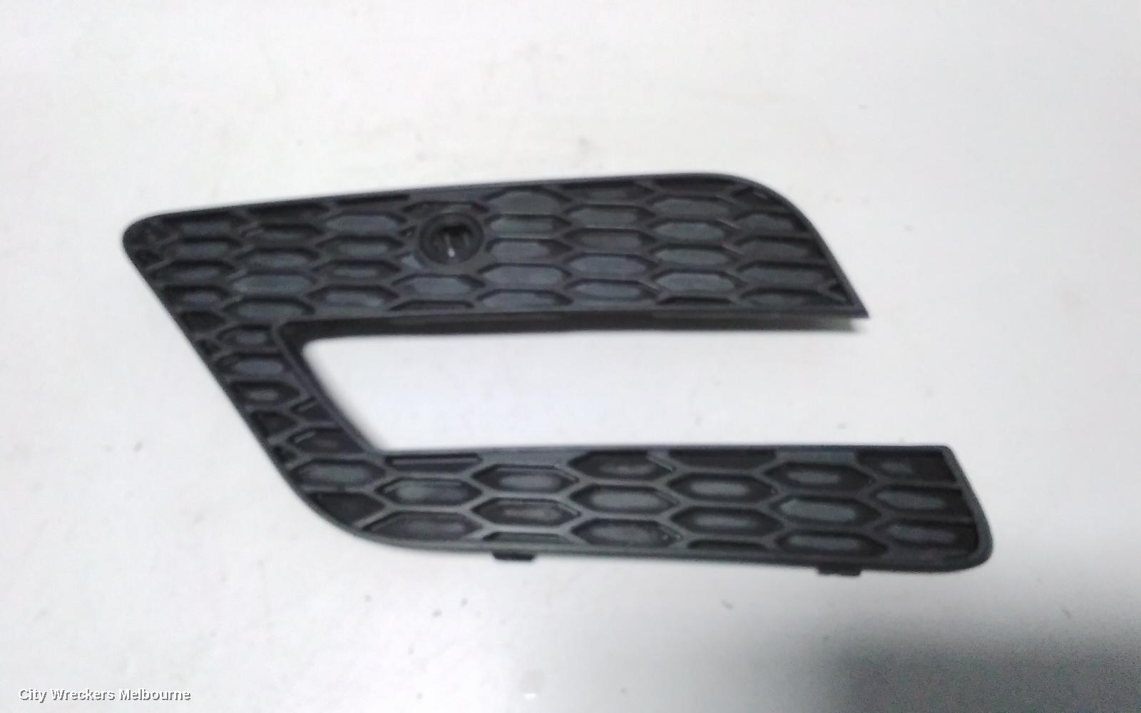 HAVAL H6 LEFT INDICATOR/FOG/SIDE, BUMPER FOGLAMP, 07/2016 - 01/2021