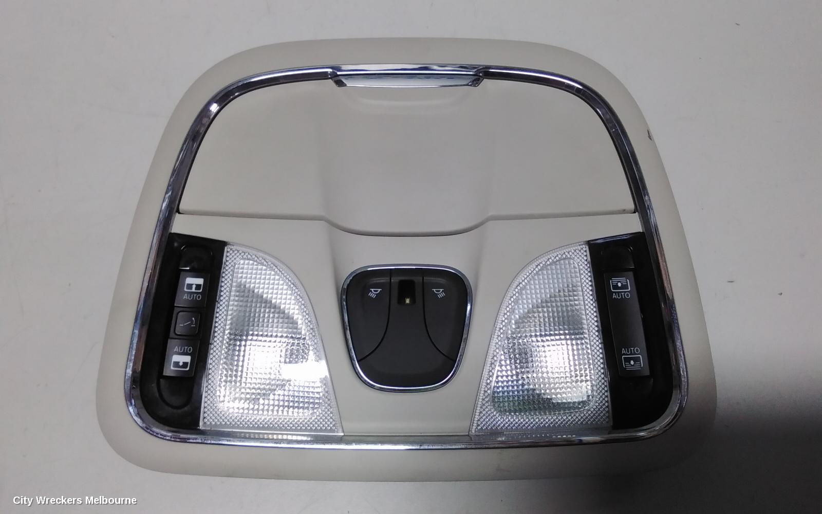 JEEP CHEROKEE COURTESY LIGHT, KL, 06/2014 - 11/2022