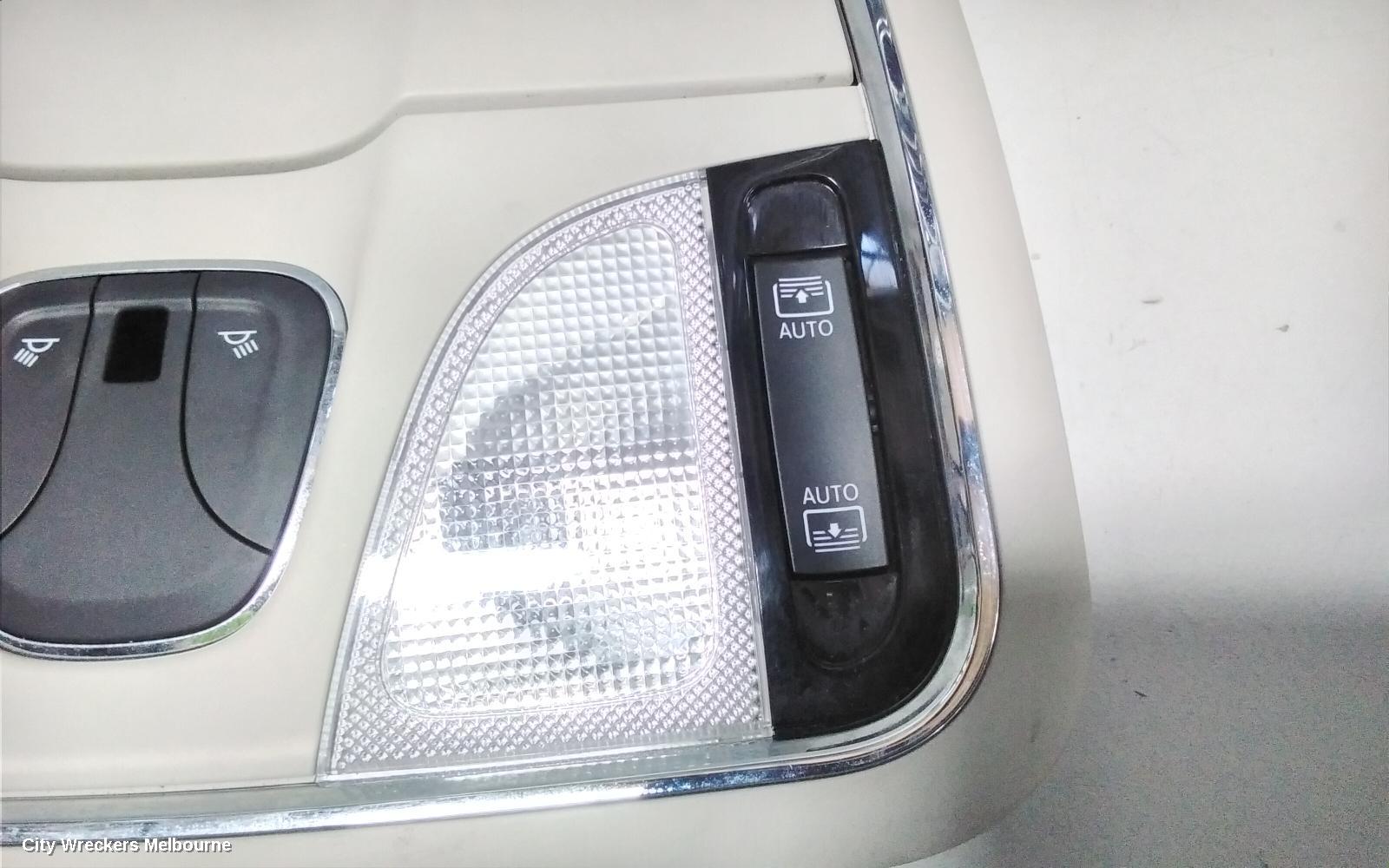 JEEP CHEROKEE COURTESY LIGHT, KL, 06/2014 - 11/2022