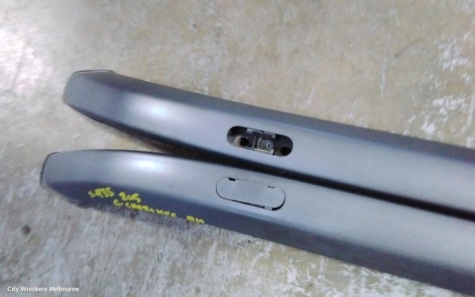 JEEP CHEROKEE ROOF RAIL