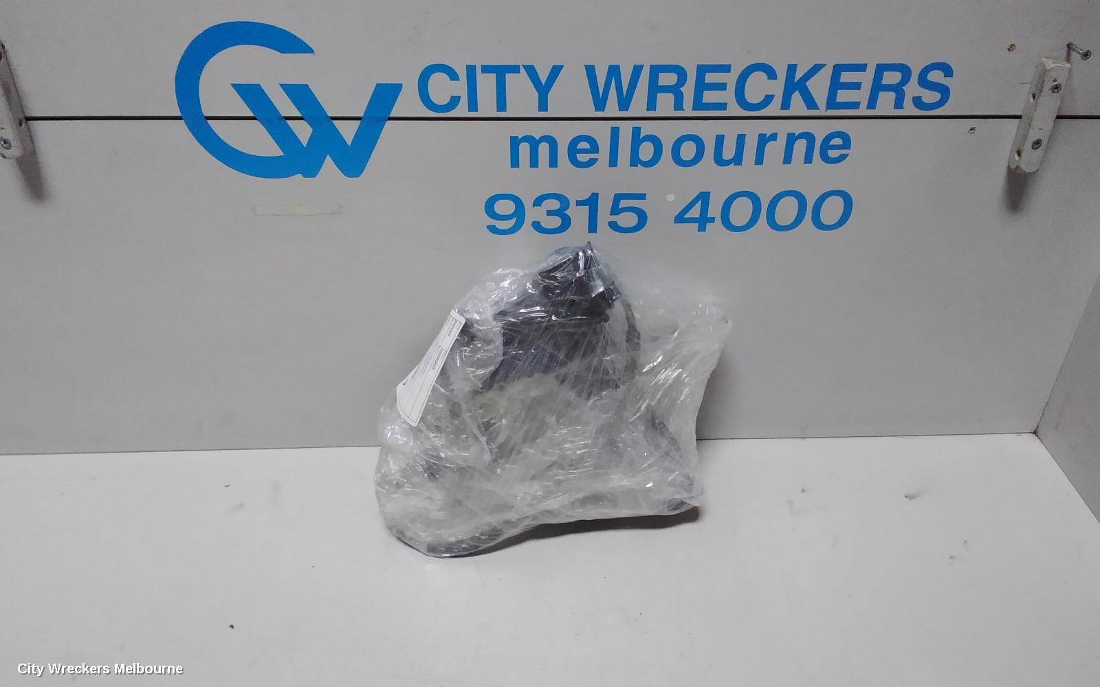 JEEP CHEROKEE DOOR/BOOT/GATE LOCK, LEFT REAR DOOR LOCK, KL, 02/2014 - 03/2018