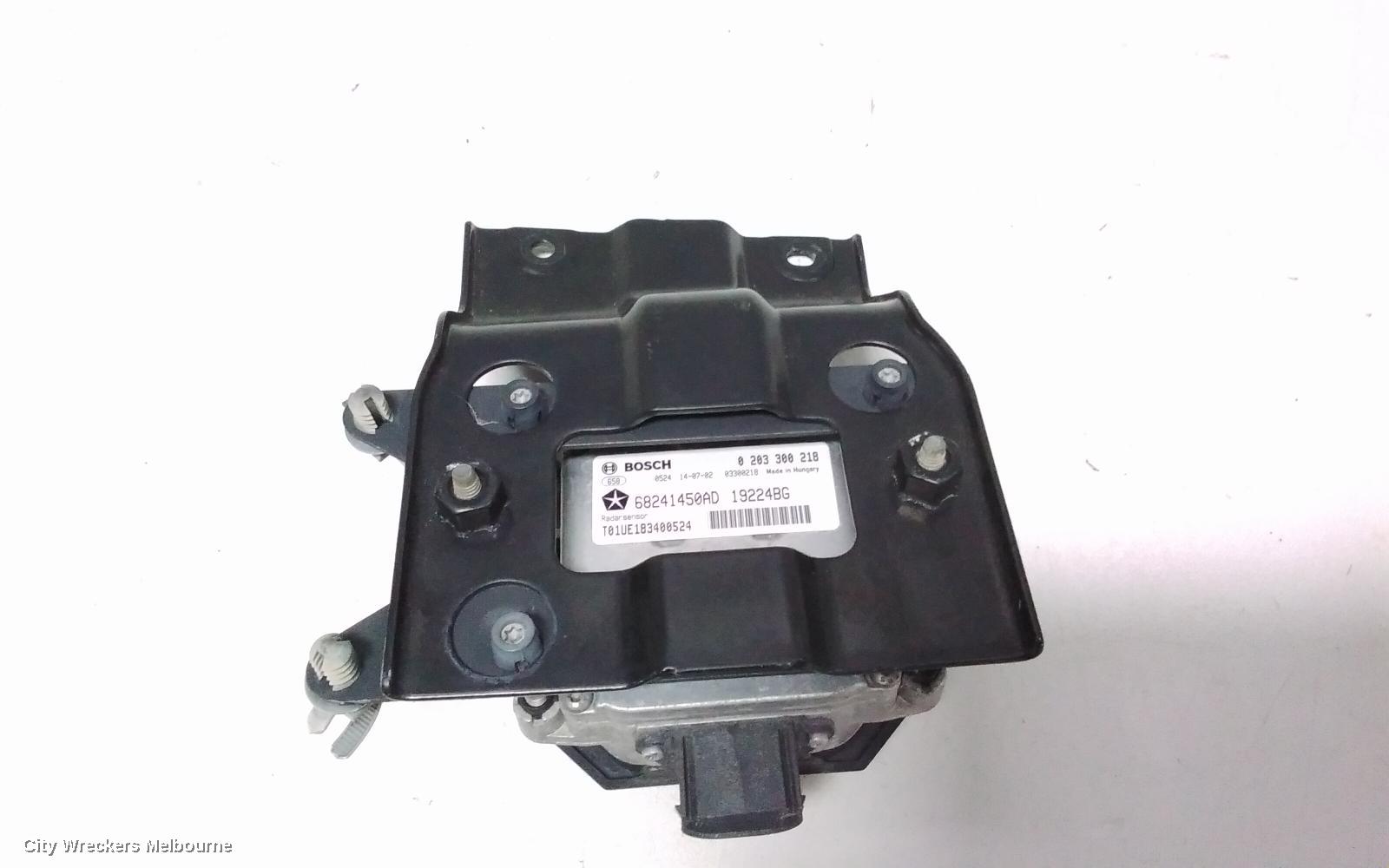 JEEP CHEROKEE, KL, 06/2014 - 11/2022, 0 203 300 218  FRONT RADAR CONTROL : 77546