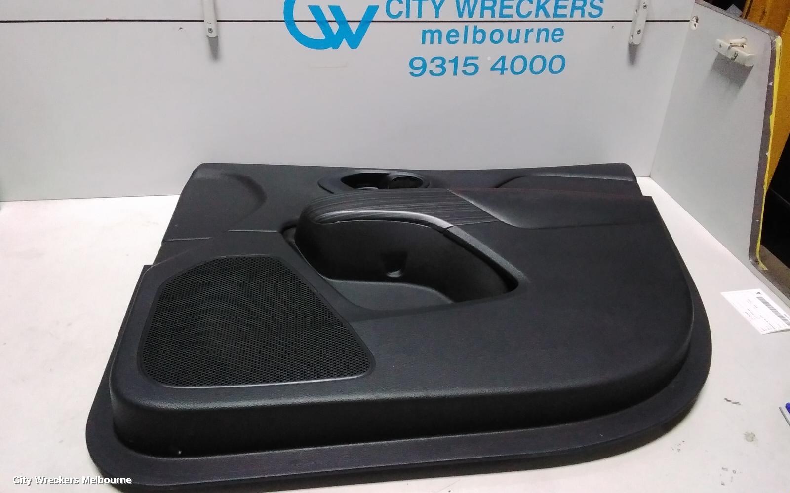 JEEP CHEROKEE DOOR TRIM, RH FRONT, KL, LEATHER, TRAILHAWK, 02/2014 - 03/2018
