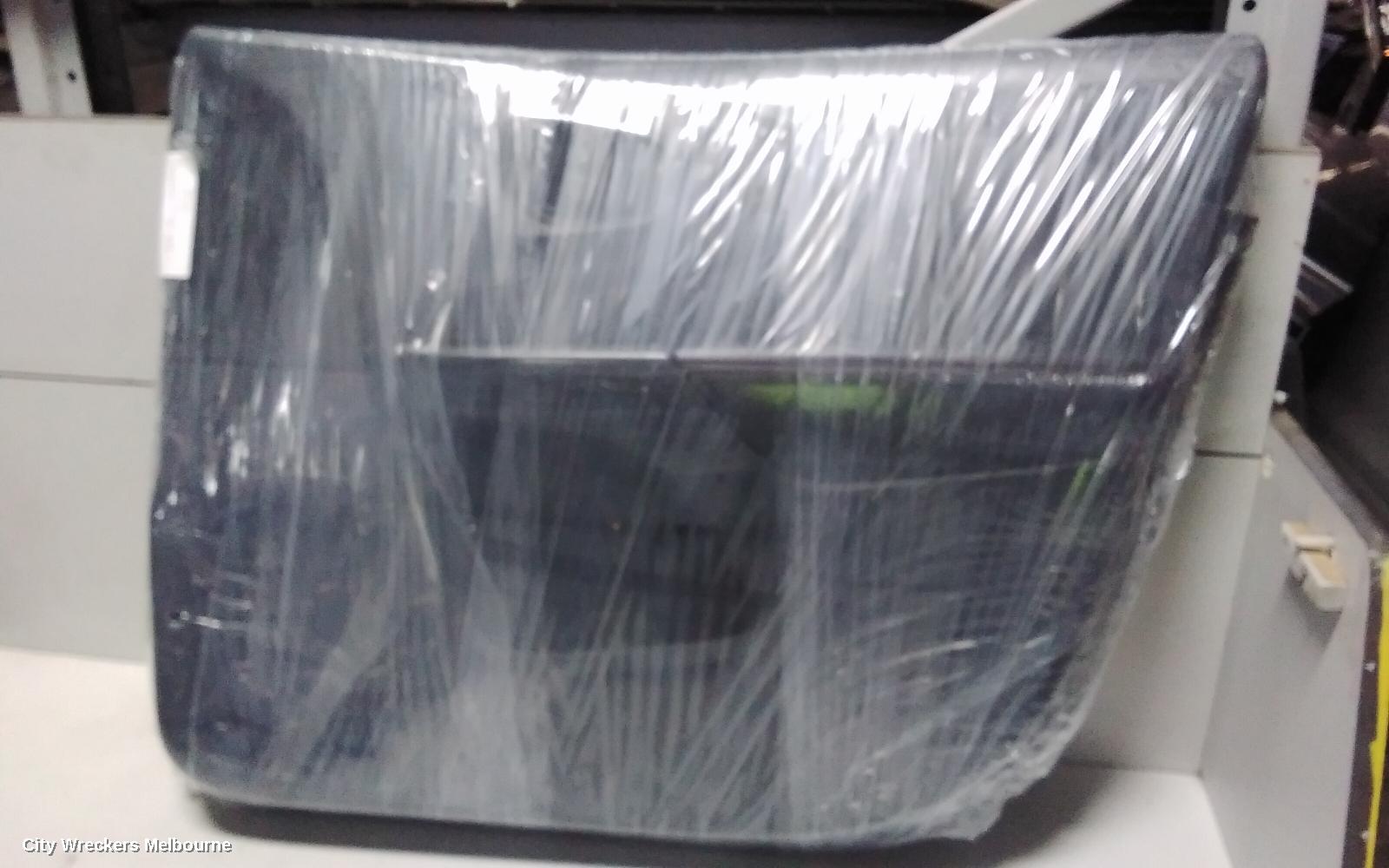 JEEP CHEROKEE DOOR TRIM, RH FRONT, KL, LEATHER, TRAILHAWK, 02/2014 - 03/2018