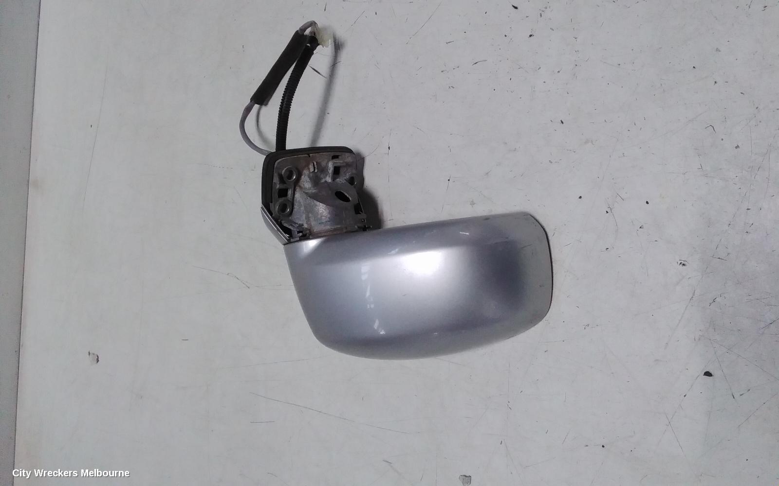 NISSAN TIIDA RIGHT DOOR MIRROR, C11, POWER, 3 WIRE TYPE, 09/2004 - 01/2013