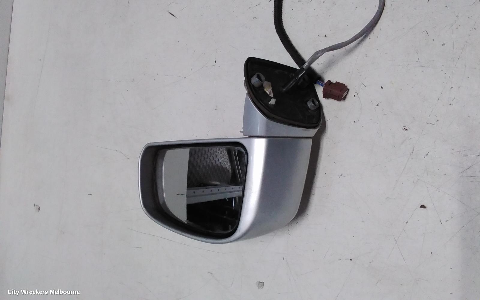 NISSAN TIIDA RIGHT DOOR MIRROR, C11, POWER, 3 WIRE TYPE, 09/2004 - 01/2013