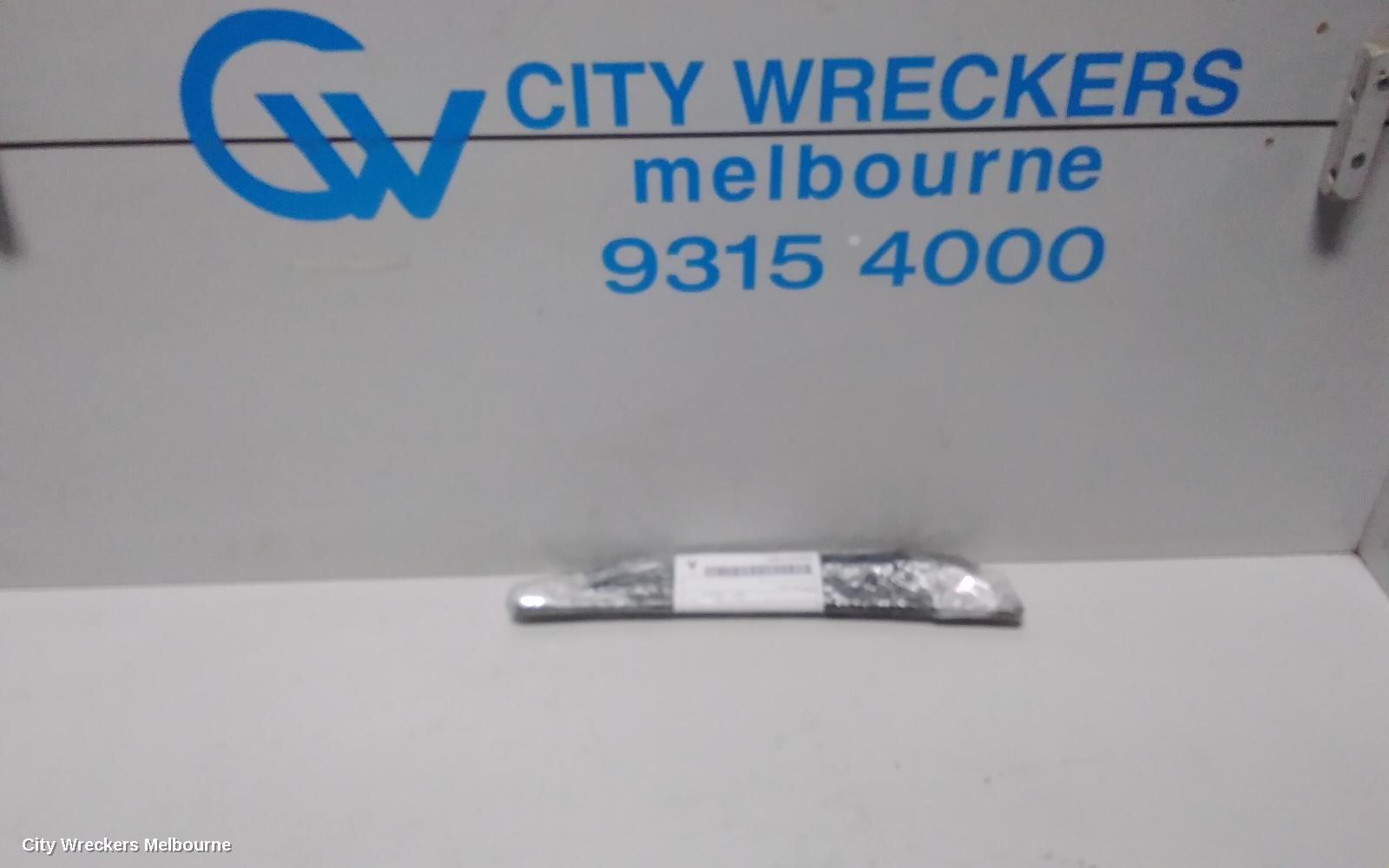 SUBARU LIBERTY WIPER ARM