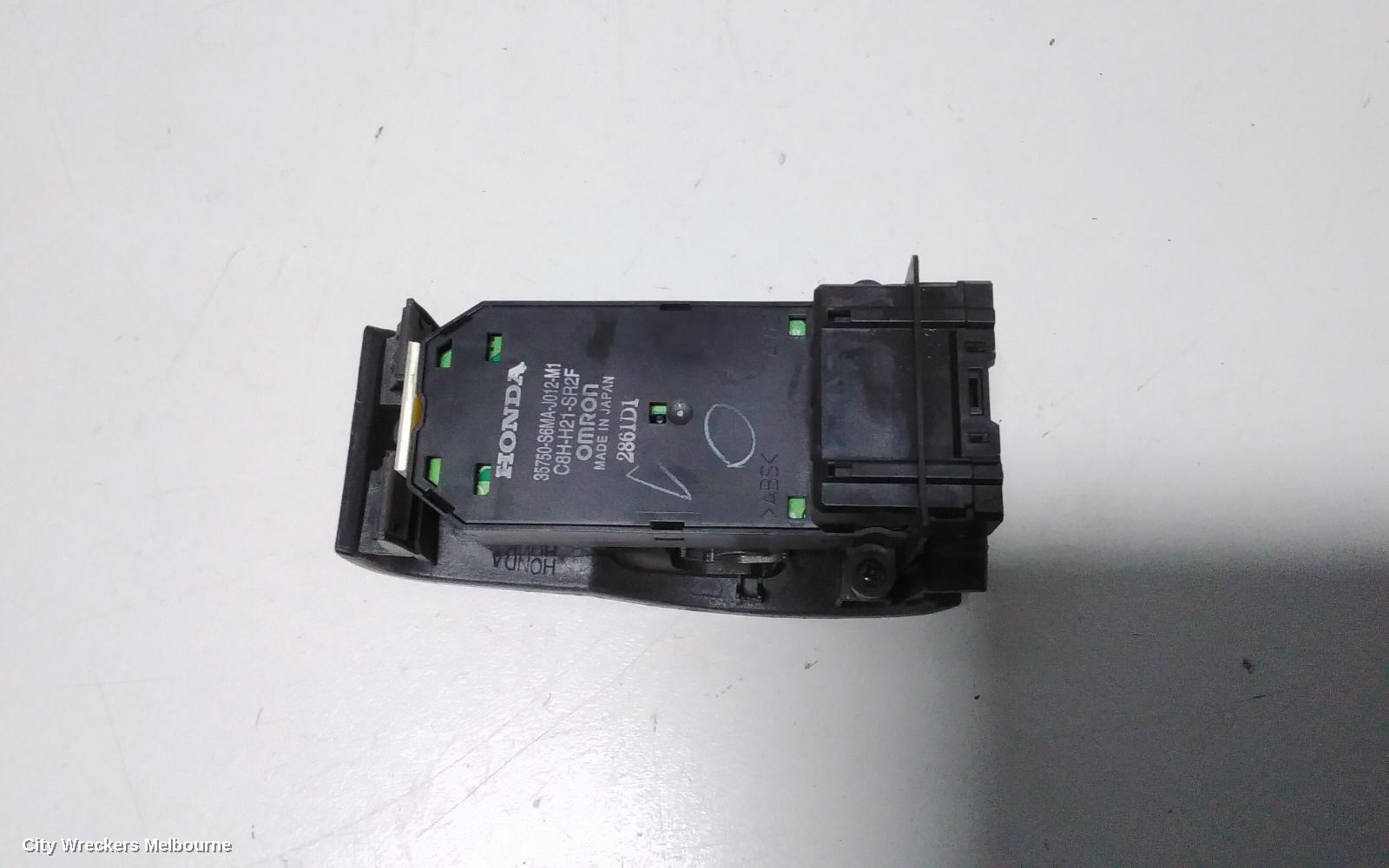 HONDA INTEGRA PWR DR WIND SWITCH, RH FRONT (MASTERSWITCH), 09/2001 - 06/2005