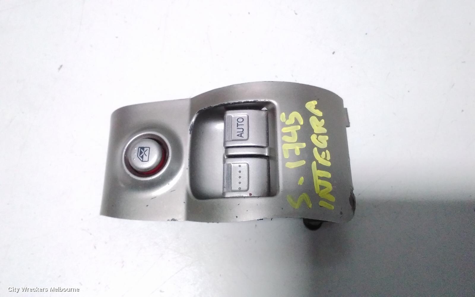 HONDA INTEGRA PWR DR WIND SWITCH, RH FRONT (MASTERSWITCH), 09/2001 - 06/2005