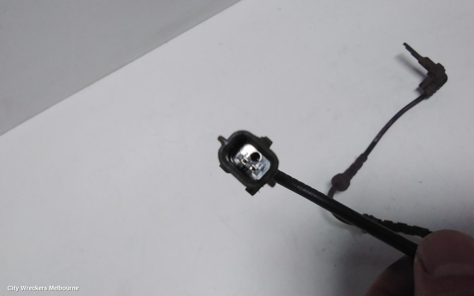 RENAULT MEGANE ABS SENSOR, RH FRONT, X32/X95, 5DR HATCH/CABRIO, 09/2010 - 05/2016