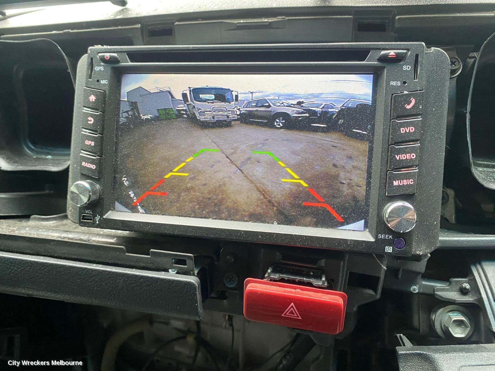TOYOTA HIACE RADIO/CD/DVD/SAT/TV, AFTERMARKET, TRH/KDH, 03/2005 - 04/2019