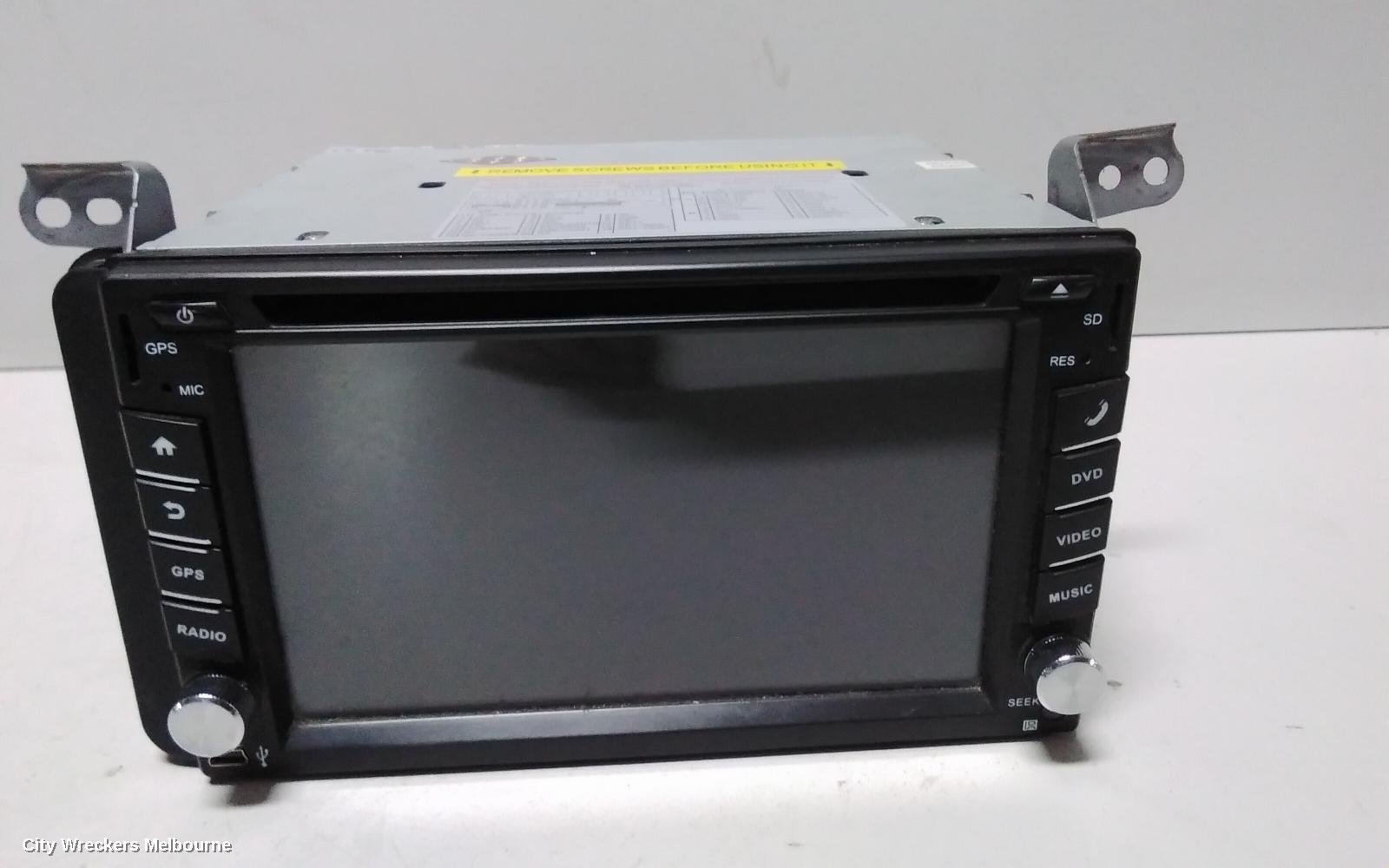 TOYOTA HIACE RADIO/CD/DVD/SAT/TV, AFTERMARKET, TRH/KDH, 03/2005 - 04/2019