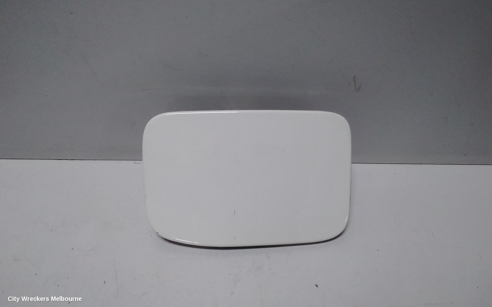 TOYOTA HIACE FUEL DOOR / FILLER, FUEL DOOR, TRH/KDH, 03/2005 - 04/2019