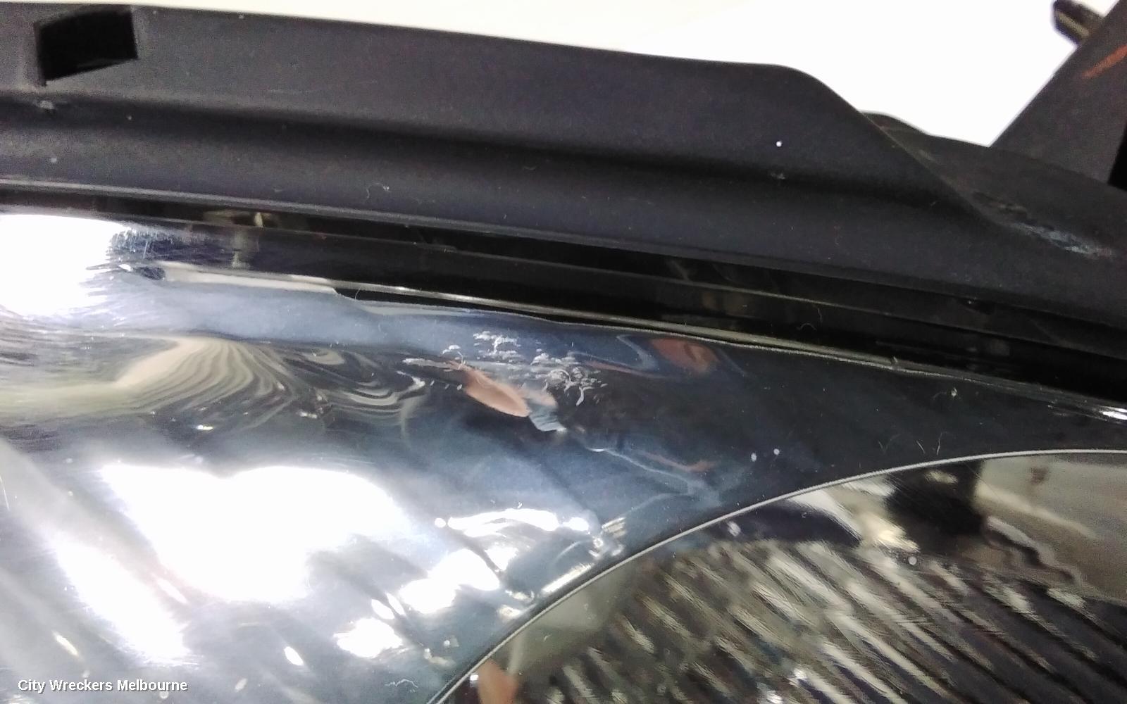 CITROEN C5 RIGHT HEADLAMP, SER1, HALOGEN TYPE, 06/2001 - 12/2004