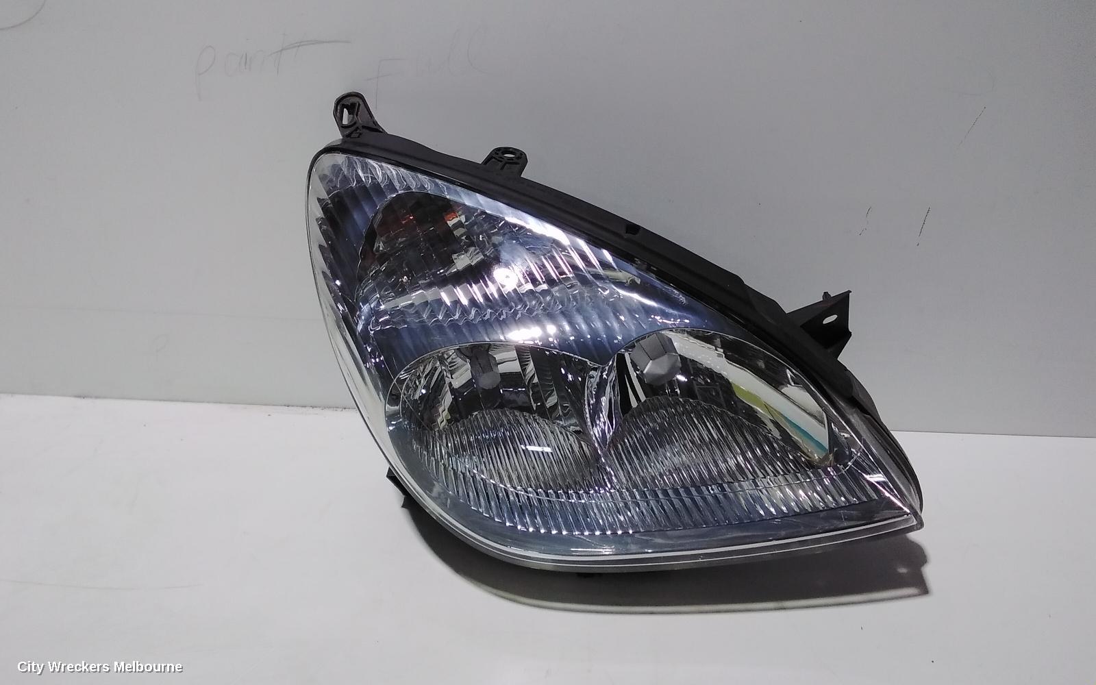 CITROEN C5 RIGHT HEADLAMP, SER1, HALOGEN TYPE, 06/2001 - 12/2004