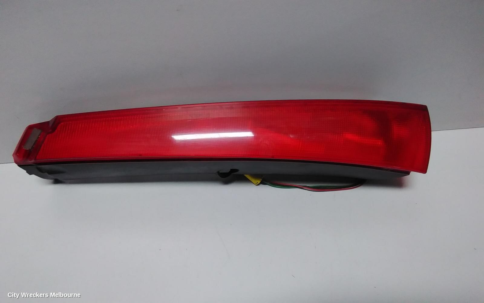 CITROEN C5 RIGHT TAILLIGHT, WAGON, UPPER LIGHT, 06/2001 - 08/2008