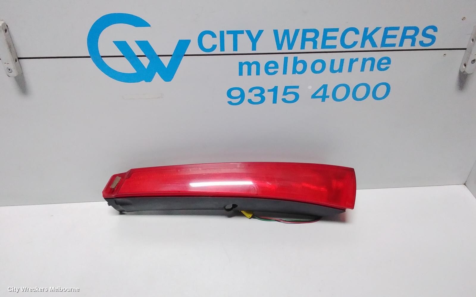 CITROEN C5 RIGHT TAILLIGHT, WAGON, UPPER LIGHT, 06/2001 - 08/2008