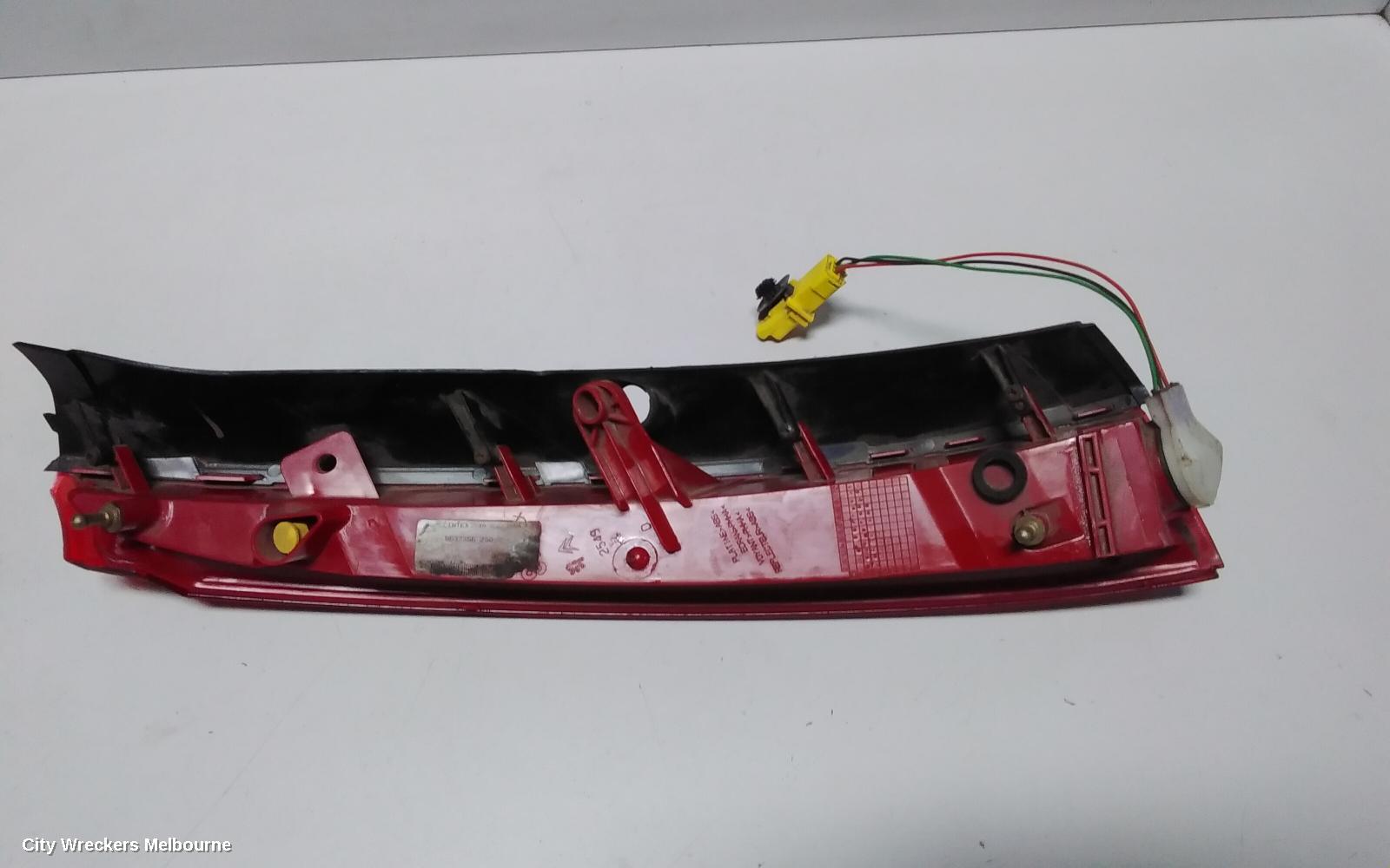 CITROEN C5 RIGHT TAILLIGHT, WAGON, UPPER LIGHT, 06/2001 - 08/2008