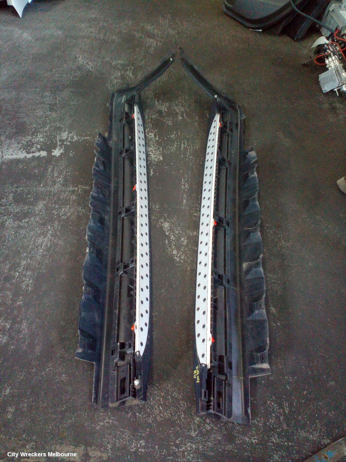 BMW X3 SIDE STEP/SKIRT, SIDE SKIRT (LH SIDE), E83, 06/2004 - 11/2010