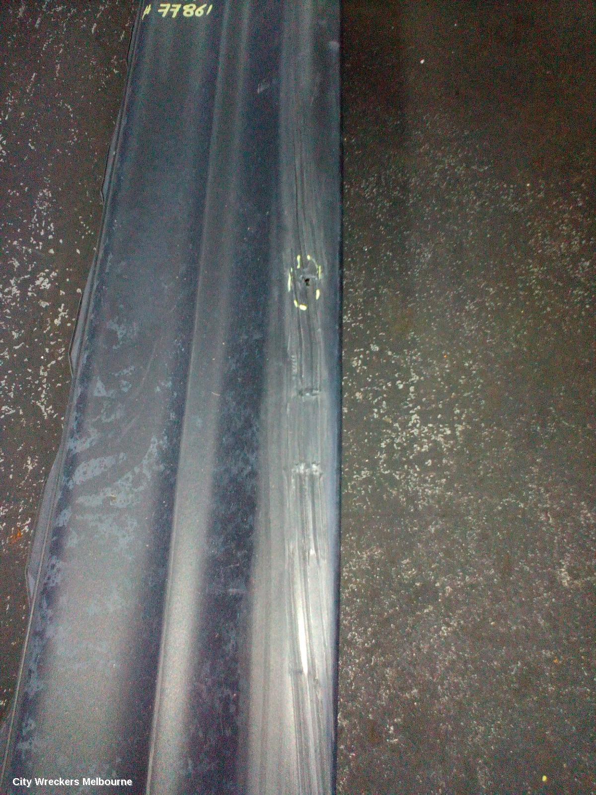 BMW X3 SIDE STEP/SKIRT, SIDE SKIRT (RH SIDE), E83, 06/2004 - 11/2010