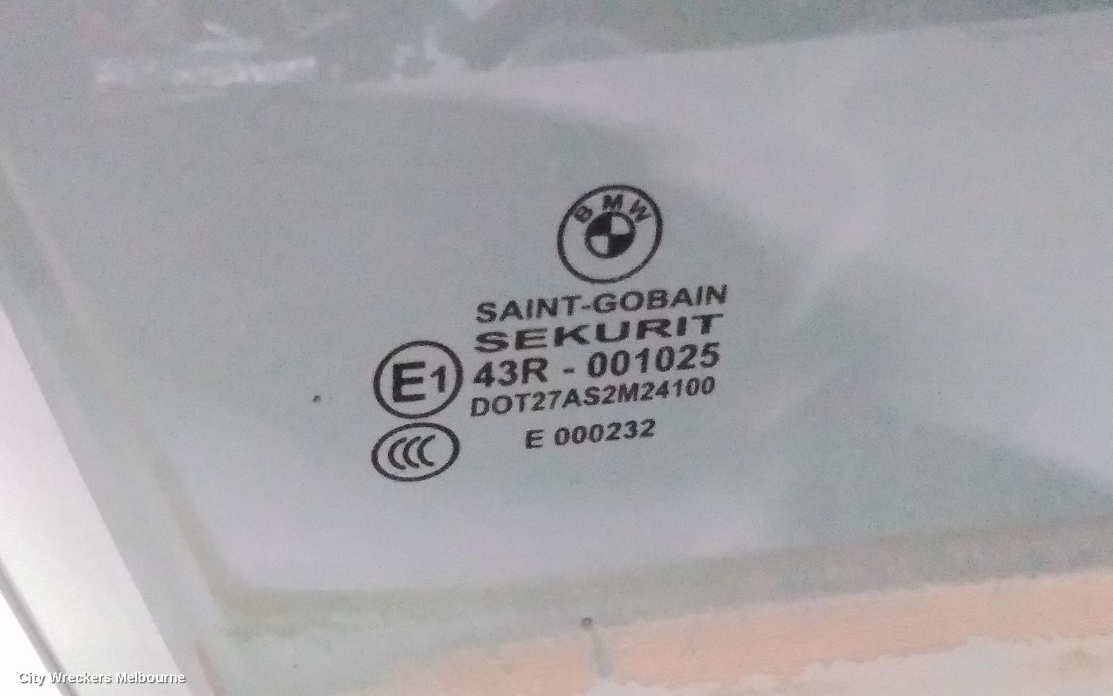 BMW X3 RIGHT FRONT DOOR WINDOW, E83, 06/2004 - 11/2010