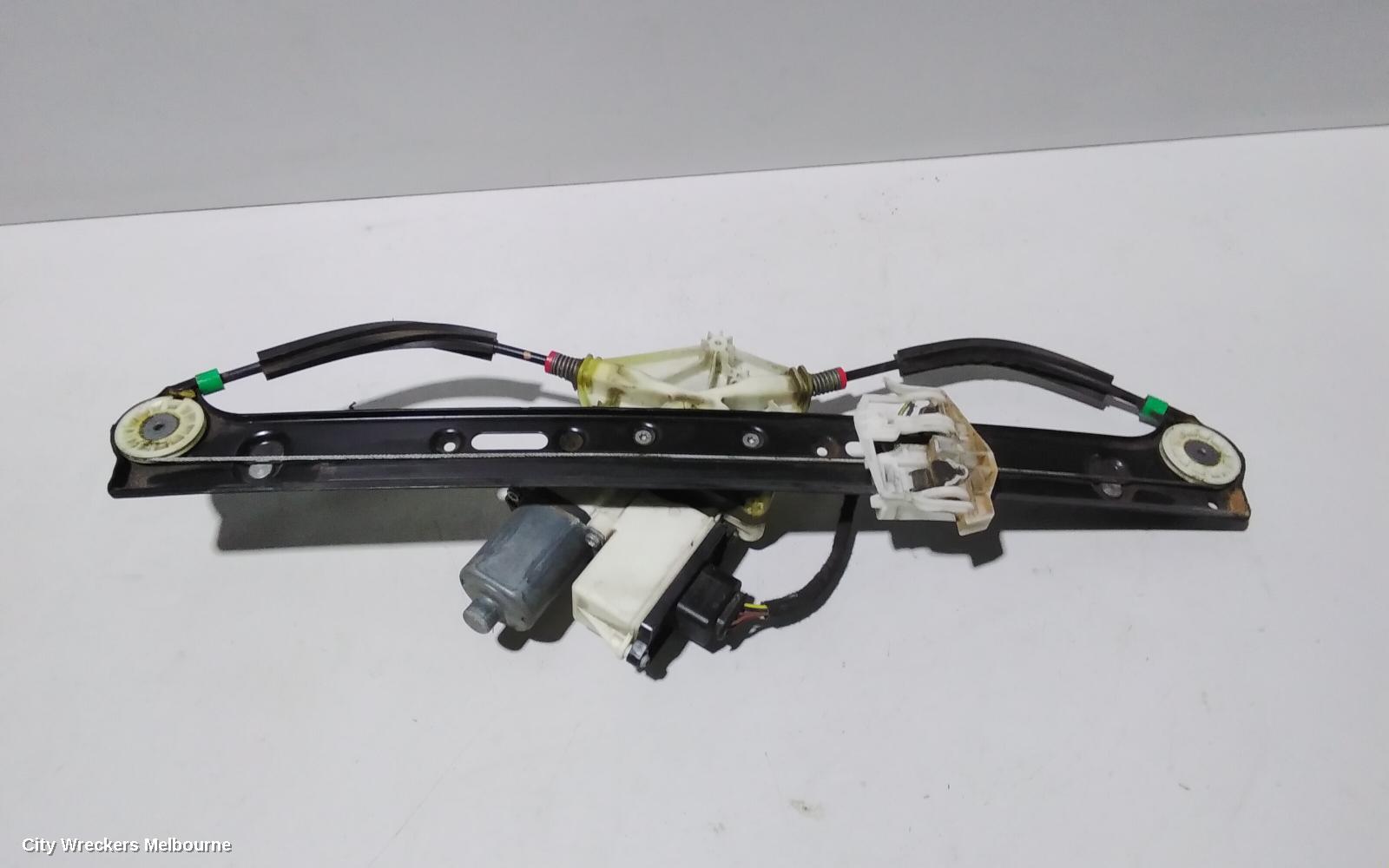BMW X3 RIGHT REAR WND REG/MOTOR, E83, 06/2004 - 11/2010