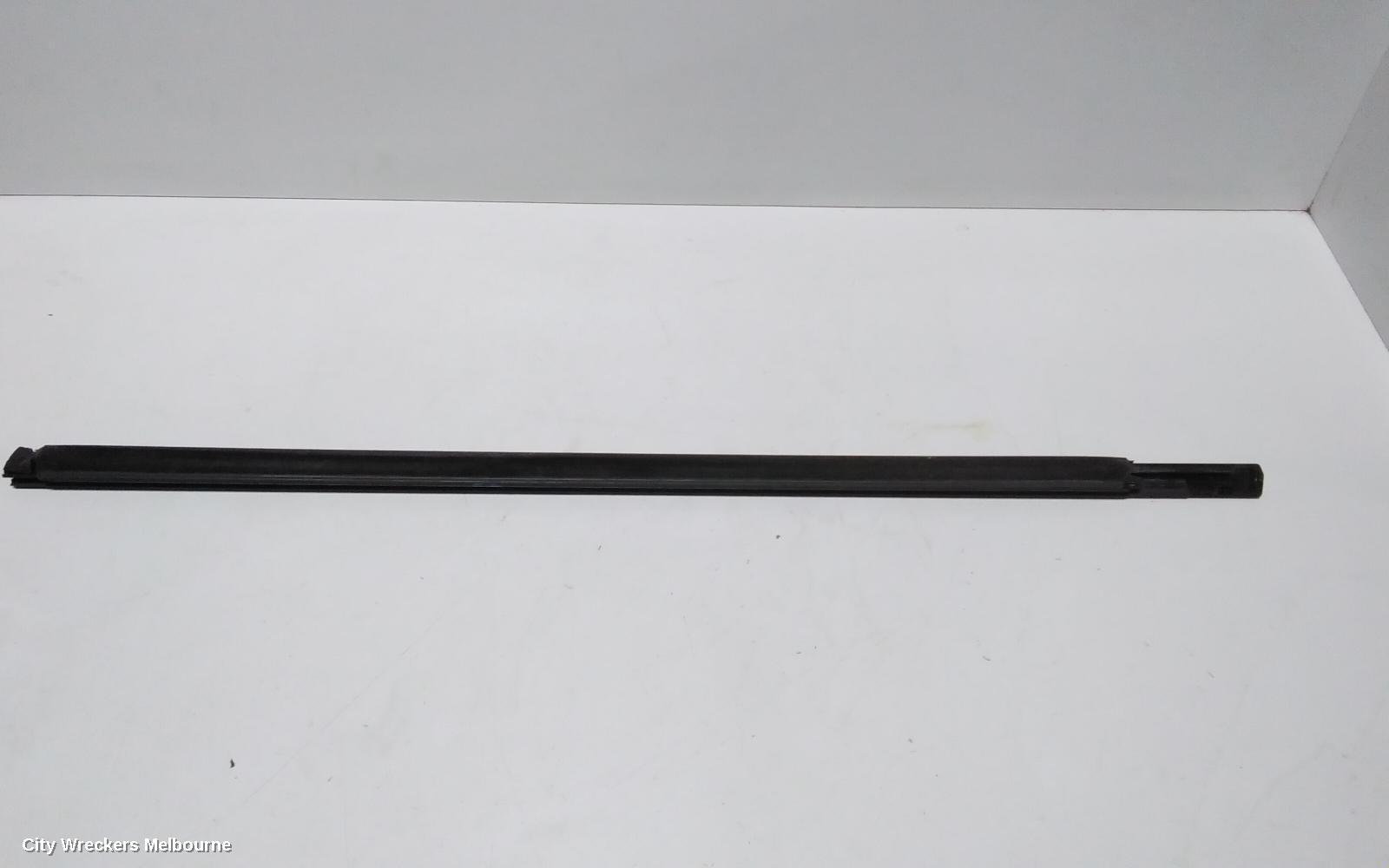 LAND ROVER RANGEROVER EVOQUE DOOR MOULD, DOOR MOULD UPPER: 77904, L538, 11/2011 - 01/2019