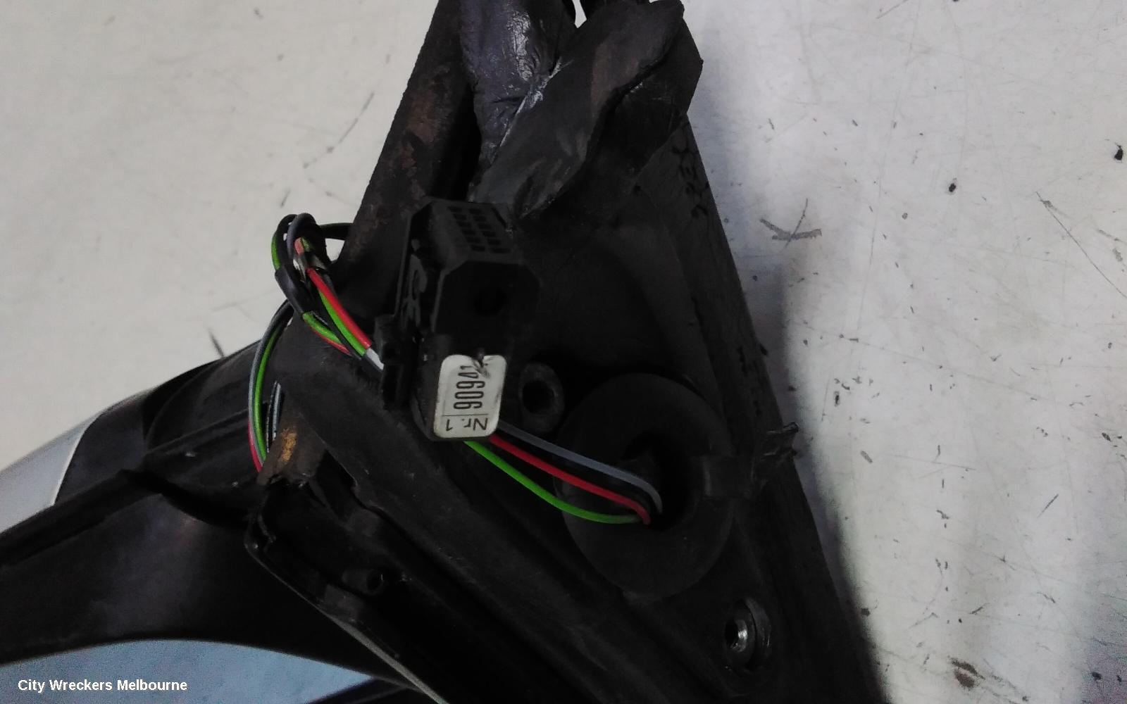 BMW 3 SERIES RIGHT DOOR MIRROR, E46, SEDAN, 3 WIRE TYPE, 09/1998 - 01/2005