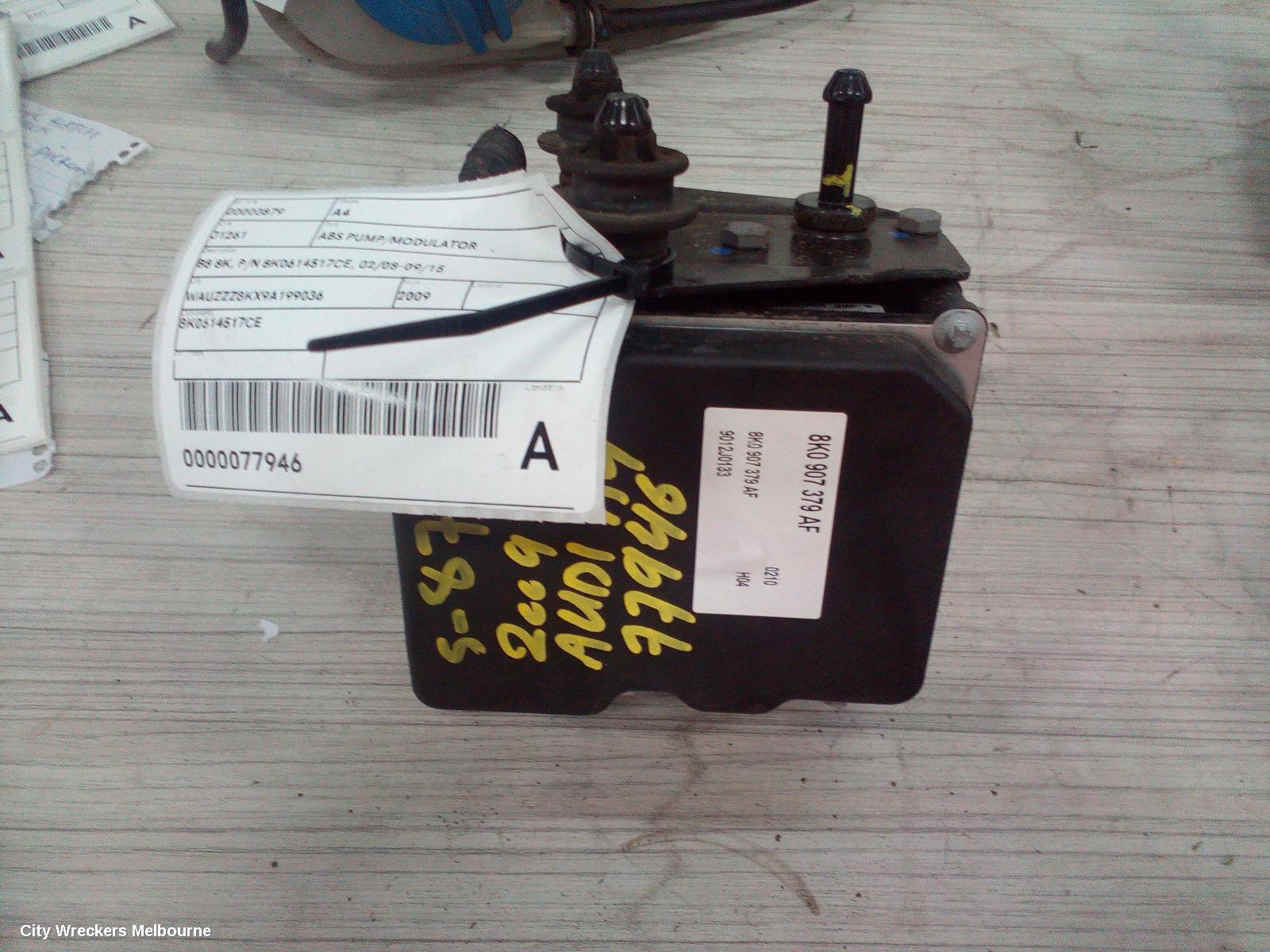 AUDI A4 ABS PUMP/MODULATOR, B8 8K, P/N 8K0614517CE, 02/2008 - 09/2015