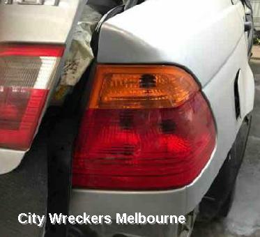 BMW 3 SERIES RIGHT TAILLIGHT, E46, SEDAN, AMBER FLASHER TYPE, 09/1998 - 09/2001