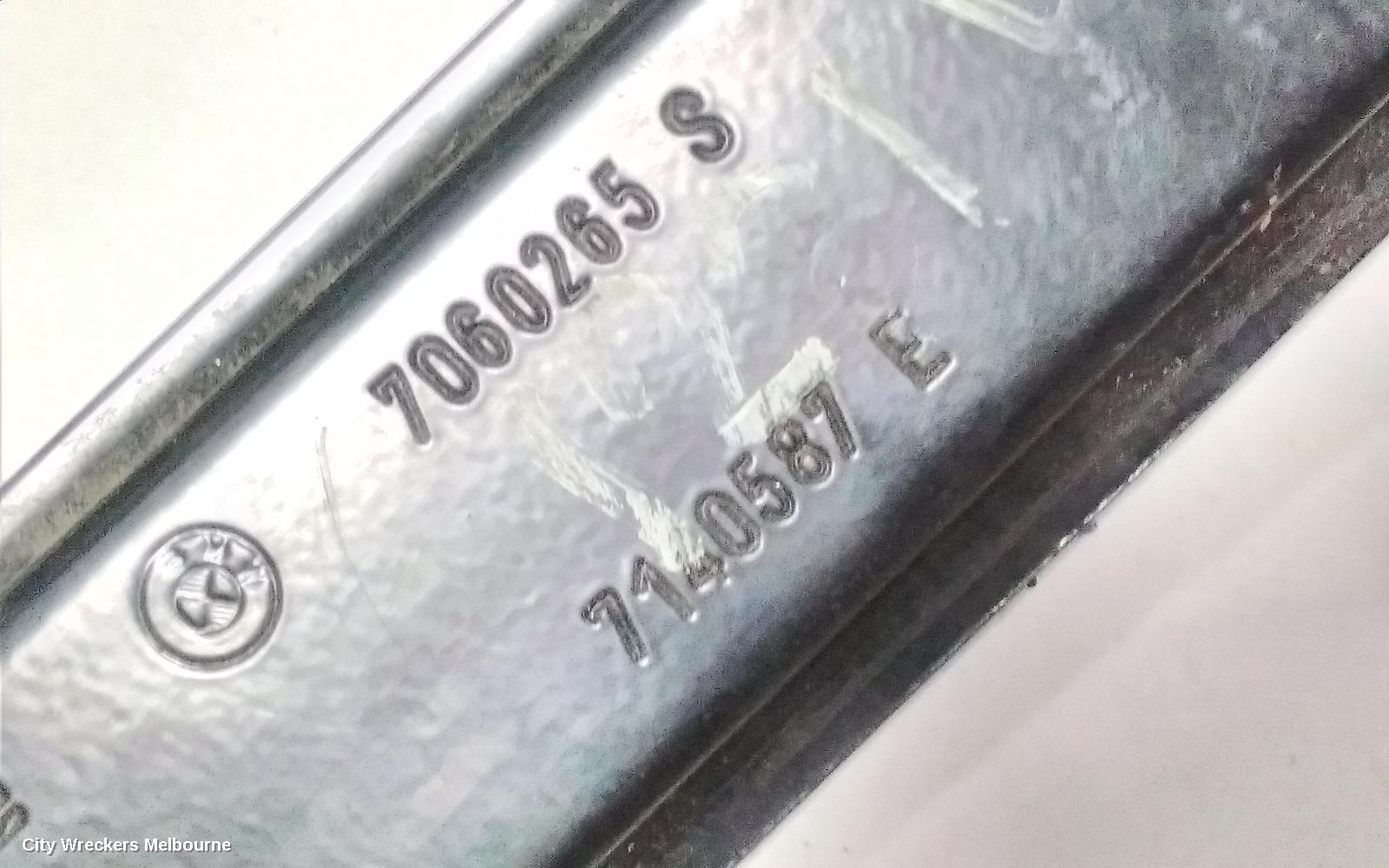 BMW 3 SERIES LEFT FRONT WINDOW REG/MOTOR, E90, SEDAN, 03/2005 - 01/2012