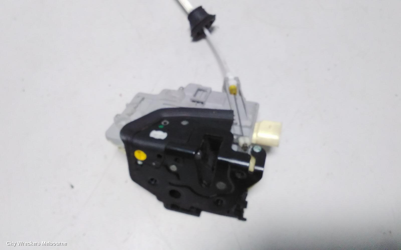 AUDI Q7 DOOR/BOOT/GATE LOCK, LEFT FRONT DOOR LOCK, 4L, P/N 3C2837015A, 09/2006 - 11/2009