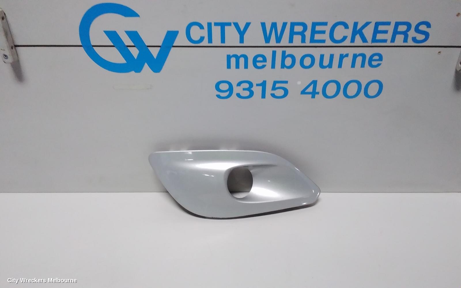 PEUGEOT 308 RIGHT INDICATOR/FOG/SIDE, BUMPER FOGLAMP, T9, ACTIVE/ALLURE, 10/2014 - 01/2021