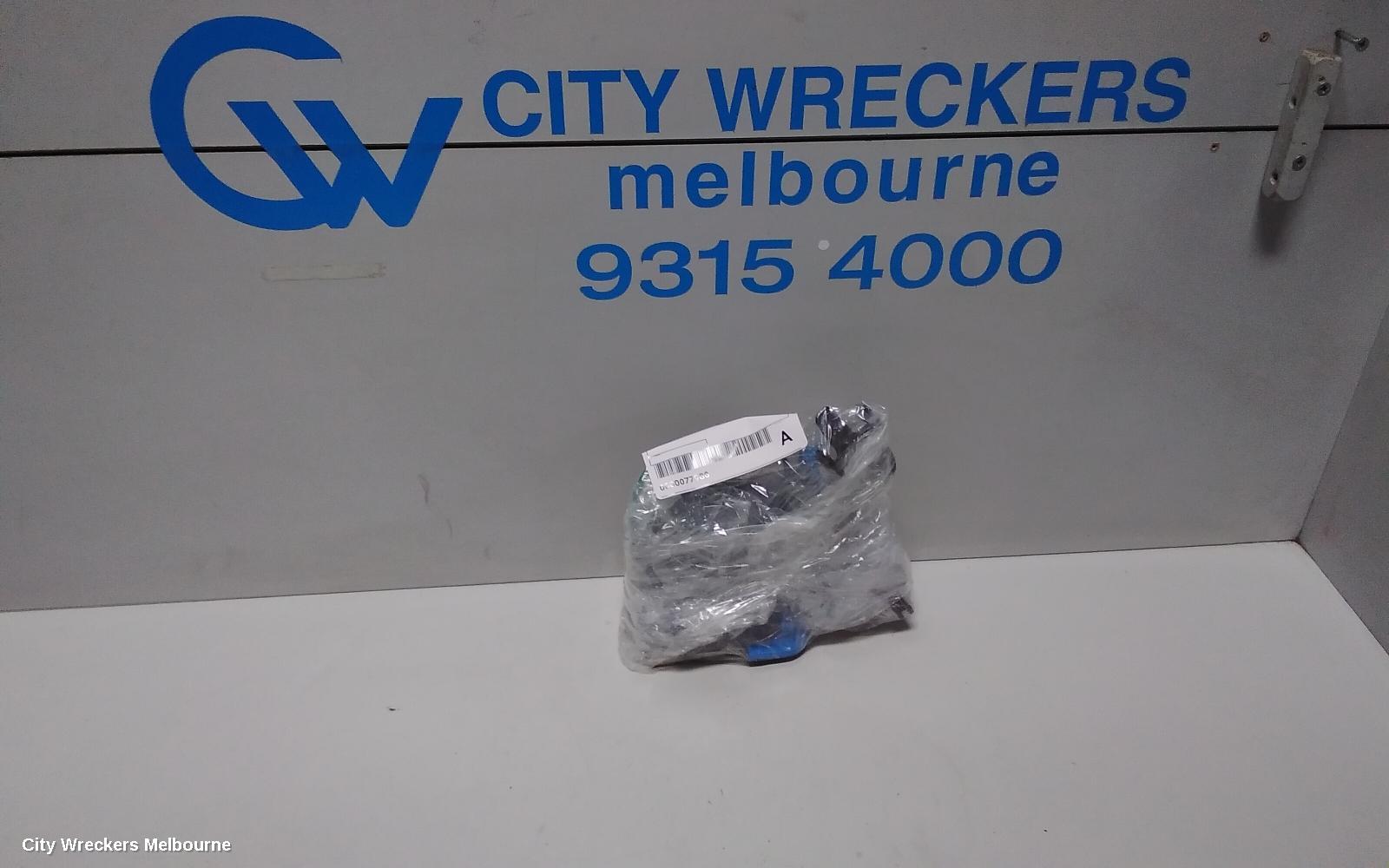 HYUNDAI I30 DOOR/BOOT/GATE LOCK, LEFT REAR DOOR LOCK, GD, 5DR HATCH, STANDARD HANDLE TYPE, 03/2012 - 02/2017