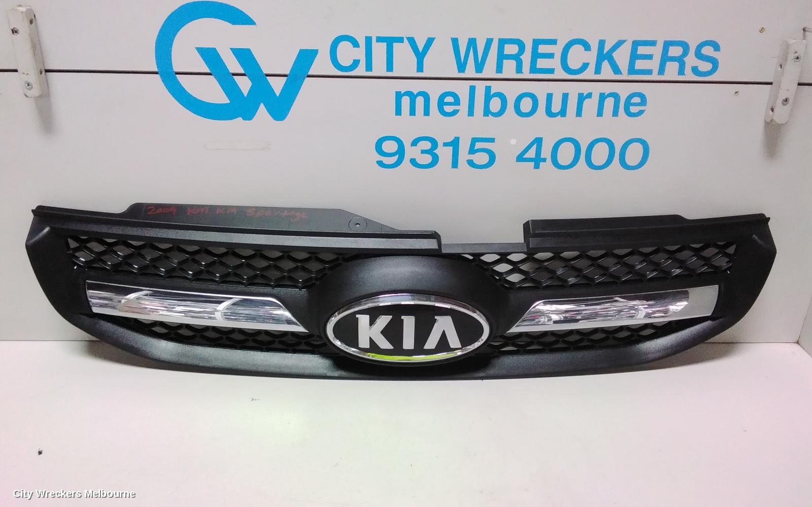 KIA SPORTAGE GRILLE, RADIATOR GRILLE, KM, 10/2007 - 06/2010
