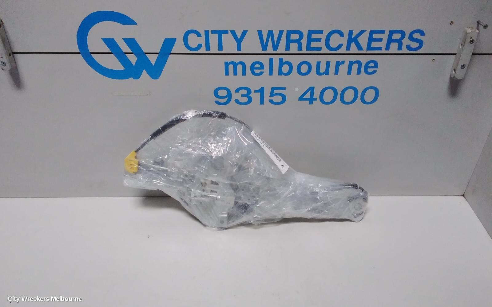 KIA RIO LEFT FRONT WINDOW REG/MOTOR, UB, 5DR HATCH, 08/2011 - 11/2016