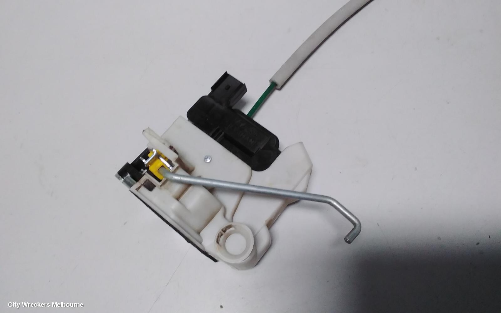 KIA RIO DOOR/BOOT/GATE LOCK, LEFT FRONT DOOR LOCK, UB, 11/2014 - 11/2016