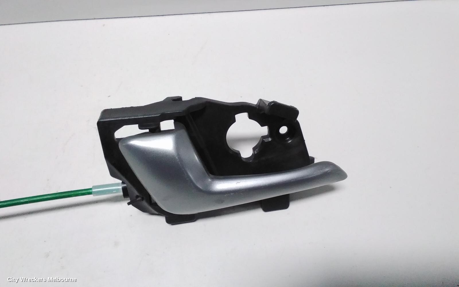KIA RIO DOOR/BOOT/GATE LOCK, LEFT FRONT DOOR LOCK, UB, 11/2014 - 11/2016