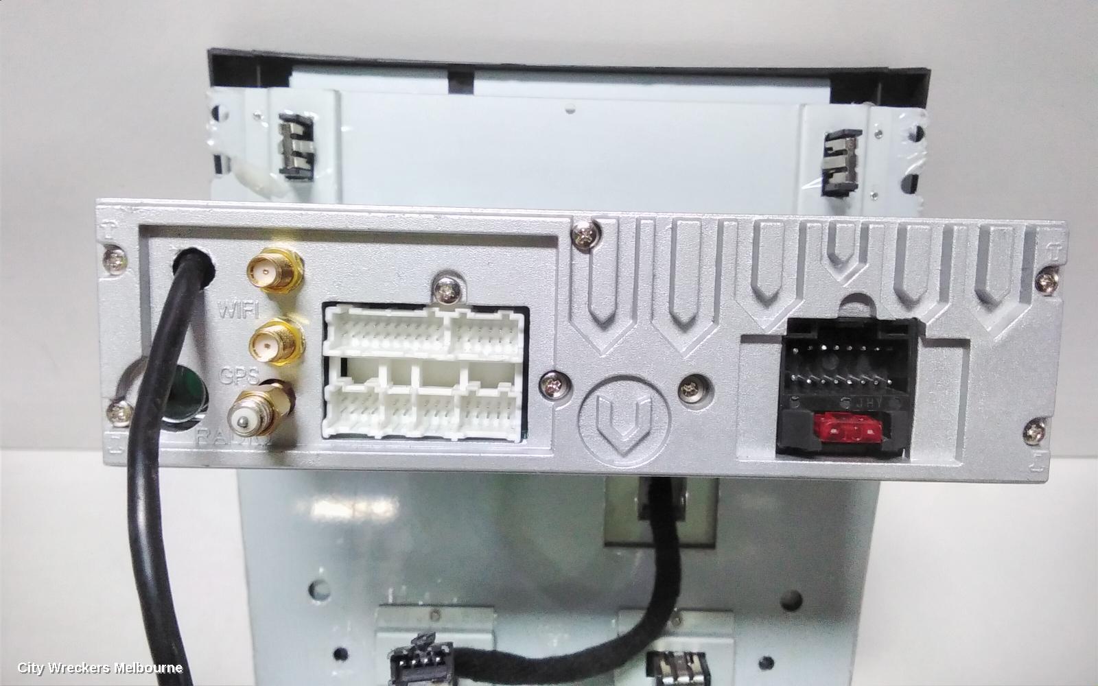 HOLDEN COMMODORE RADIO/CD/DVD/SAT/TV, DISPLAY/CONTROL PANEL ONLY, 6 DISC CD STACKER, SS-V, W/ SAT NAV, VE S1, 08/2006 - 08/2010