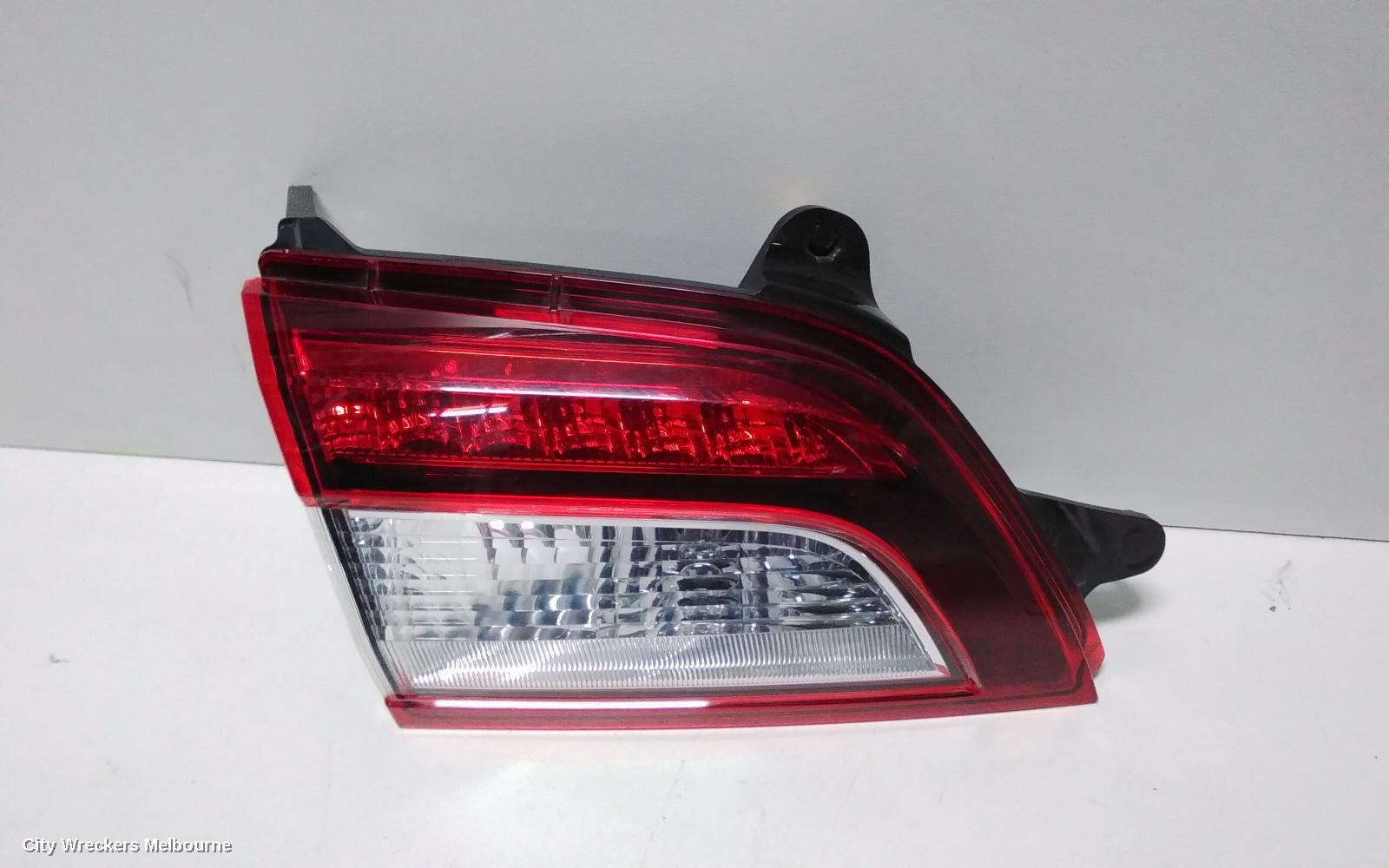 SUBARU OUTBACK REAR GARNISH, TAILGATE LAMP (RH SIDE), 6TH GEN, 08/2014 - 12/2020