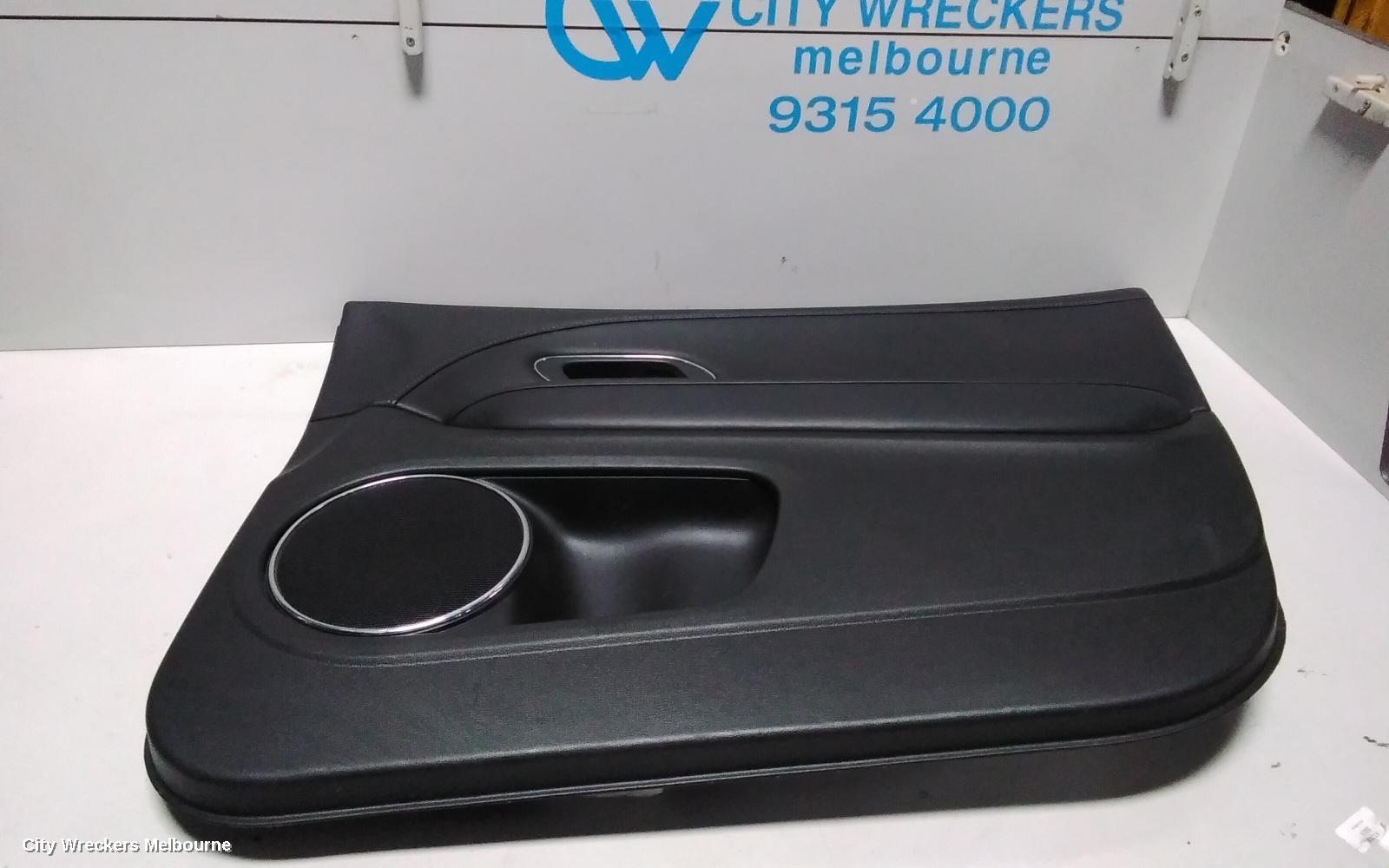 HONDA HRV DOOR TRIM, RH FRONT, GREY, LEATHER, VTI-S/VTI-L, 12/2014 ONWARDS