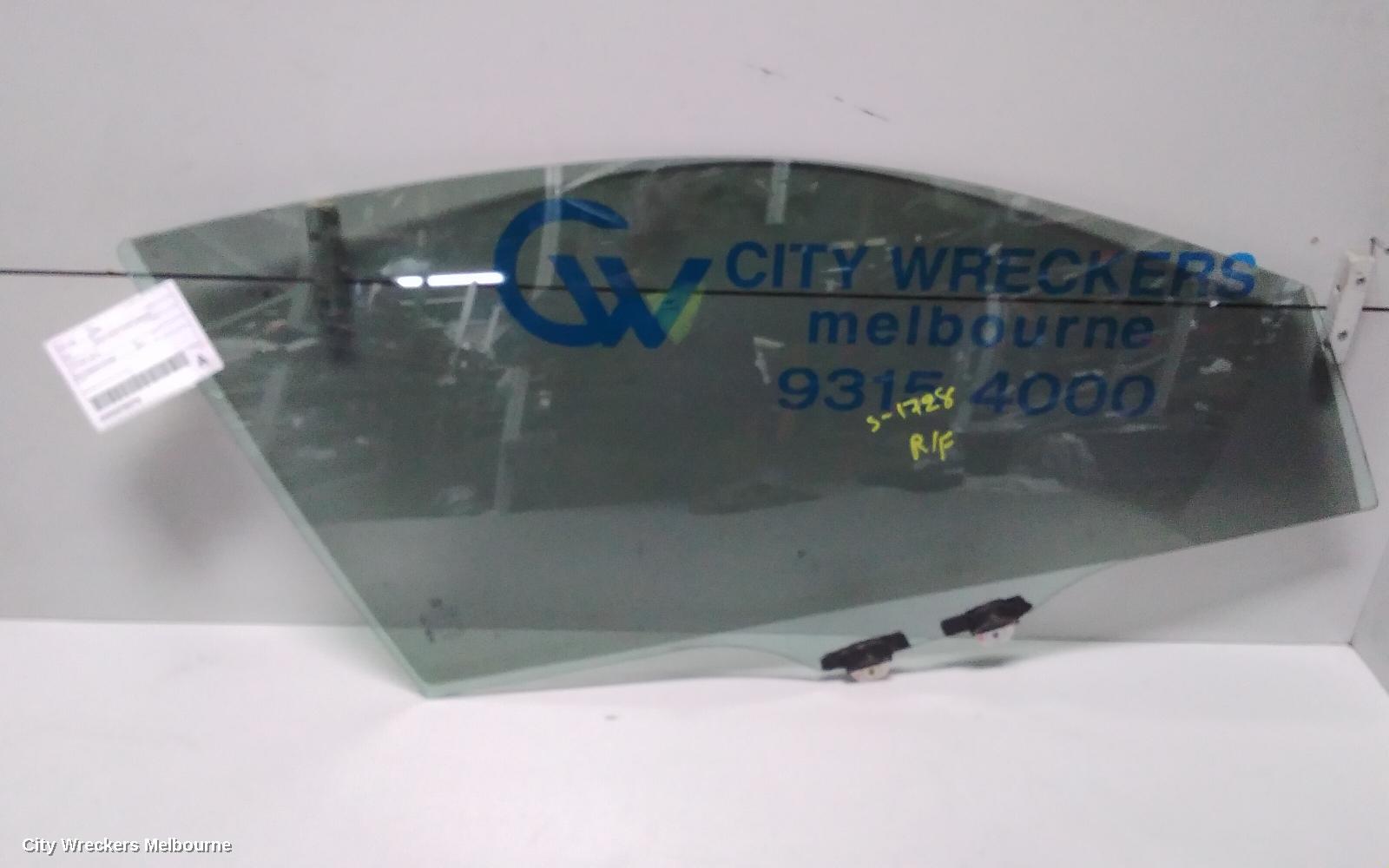 HONDA CIVIC RIGHT FRONT DOOR WINDOW, 10TH GEN, HATCH, 05/2016 ONWARDS