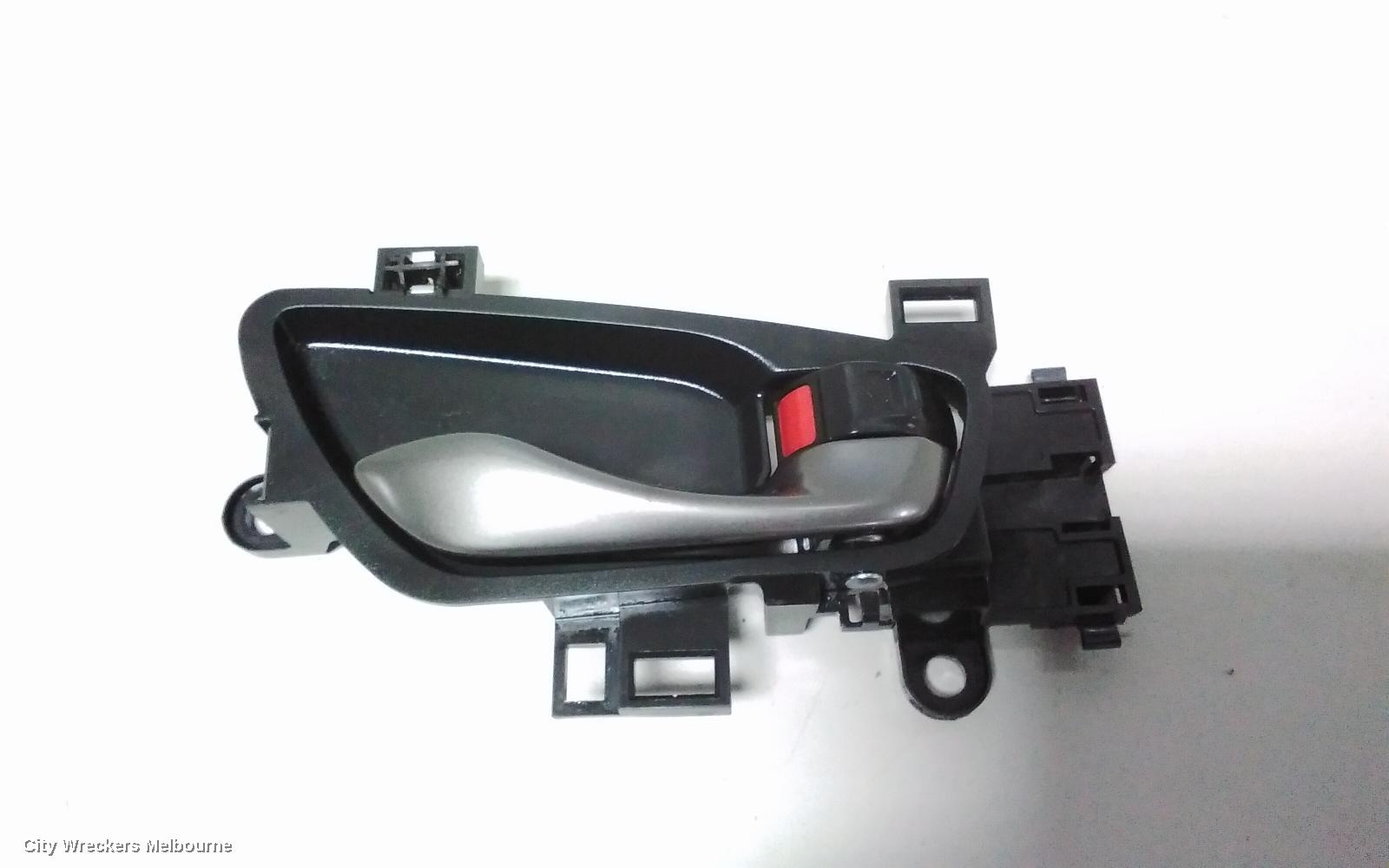 HONDA CIVIC DOOR HANDLE, 10TH GEN, RH FRONT, INNER, 05/2016 - 08/2021
