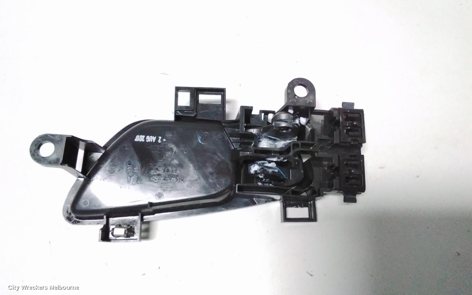 HONDA CIVIC DOOR HANDLE, 10TH GEN, RH FRONT, INNER, 05/2016 - 08/2021