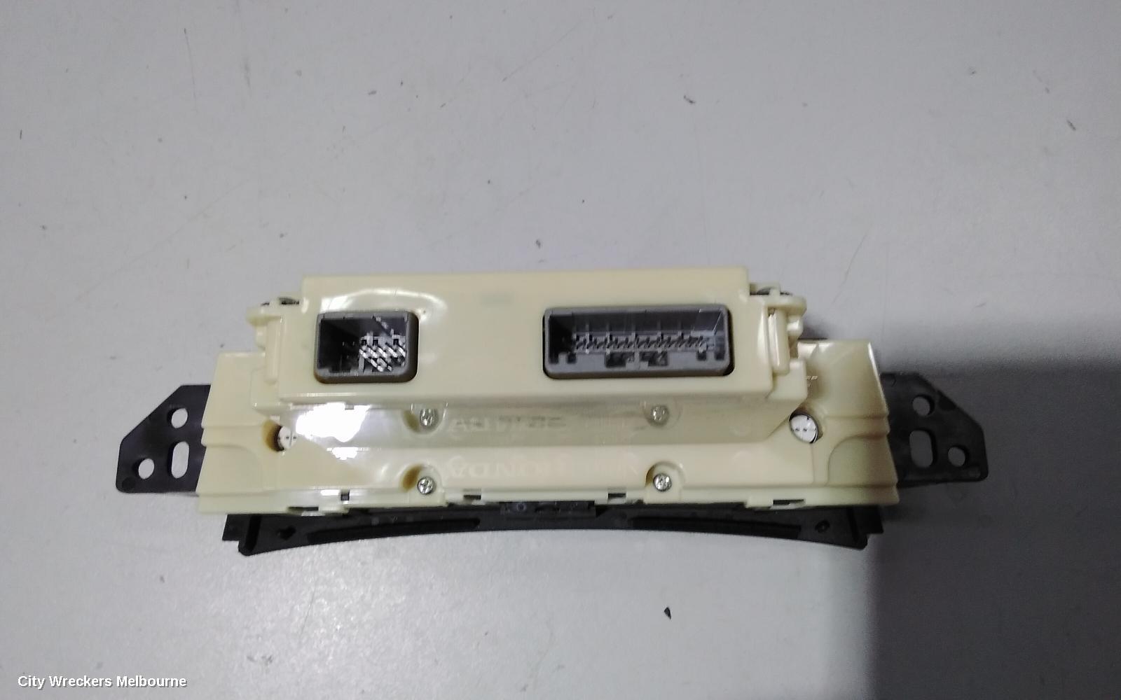 HONDA ACCORD HEATER/AC CONTROLS, 8TH GEN, EURO (VIN JHMCU), 06/2008 - 12/2015