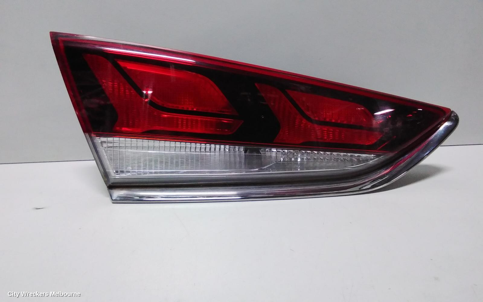 HYUNDAI SONATA REAR GARNISH, BOOTLID LAMP (LH SIDE), LED TYPE, LF, 08/2017 - 01/2020