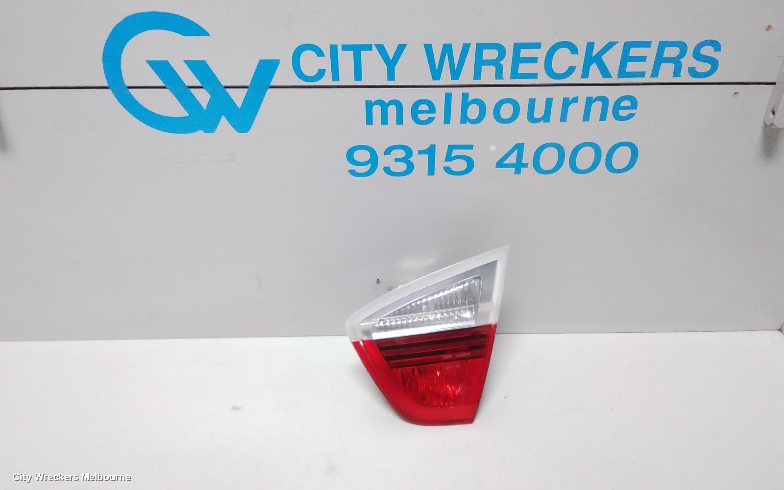 BMW 3 SERIES REAR GARNISH, BOOTLID LAMP (RH SIDE), SEDAN, E90, 03/2005 - 09/2008
